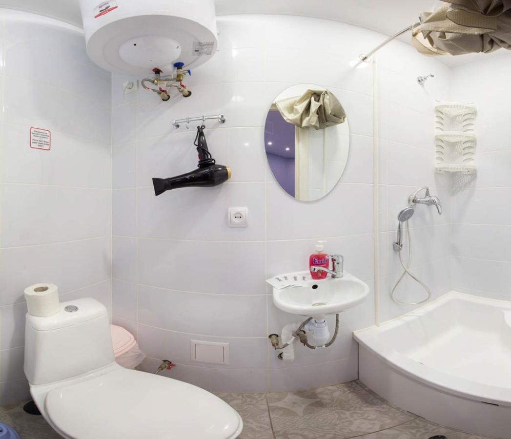 New Studio In The City Center - Mykoly Khvylovoho Str 5-2 Харків Екстер'єр фото