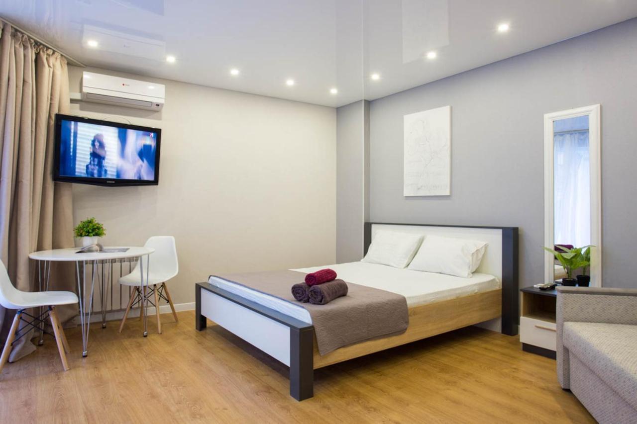 New Studio In The City Center - Mykoly Khvylovoho Str 5-2 Харків Екстер'єр фото