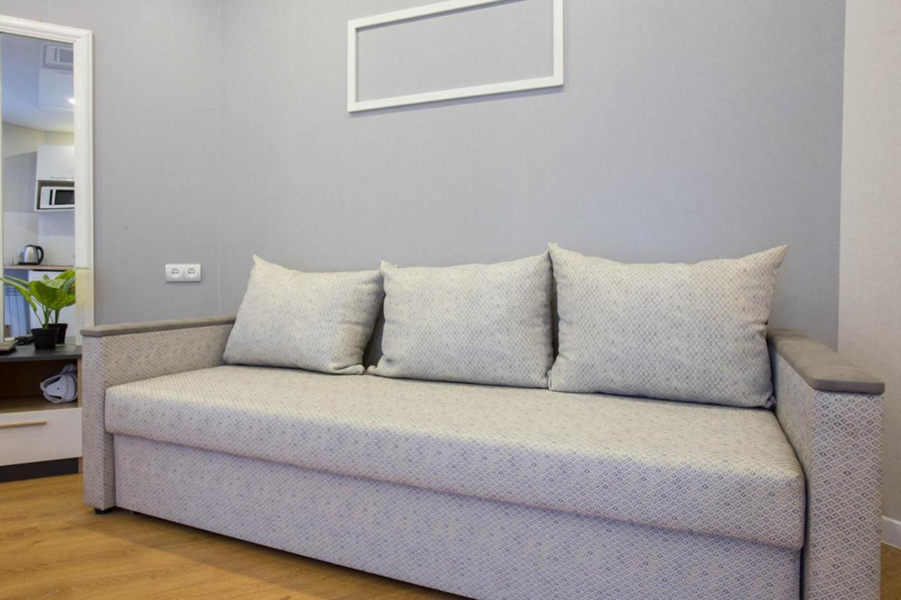 New Studio In The City Center - Mykoly Khvylovoho Str 5-2 Харків Екстер'єр фото